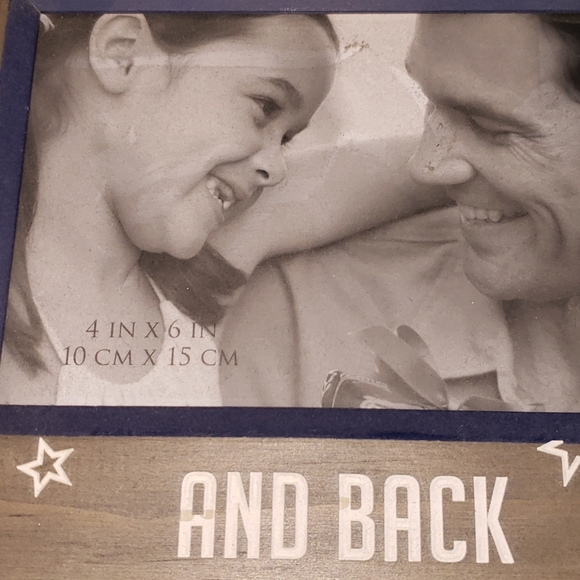 PICTURE FRAME - Picture 2 of 3